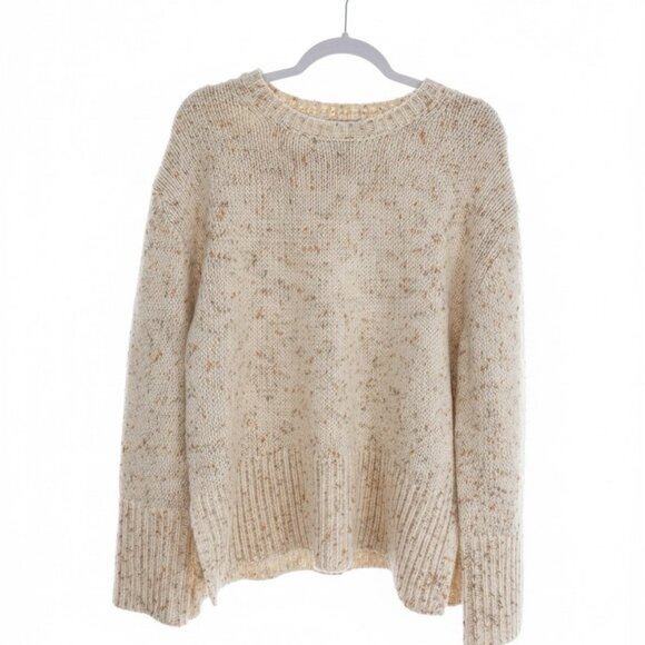 GAP Oversized Cream Pastel Knit Sweater NWT, Women’s Medium Warm Wool Pullover - Picture 6 of 9